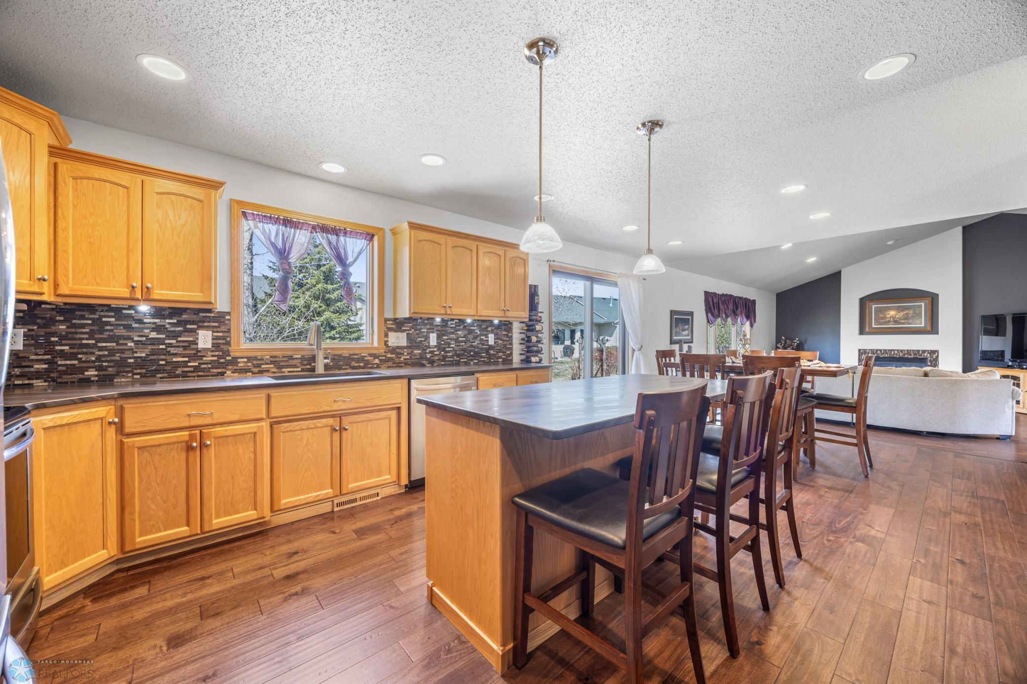 1553 61st Avenue, Fargo, North Dakota image 11