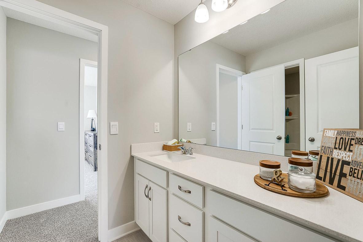 1519 Clover Preserve Way, Chaska, Minnesota image 11