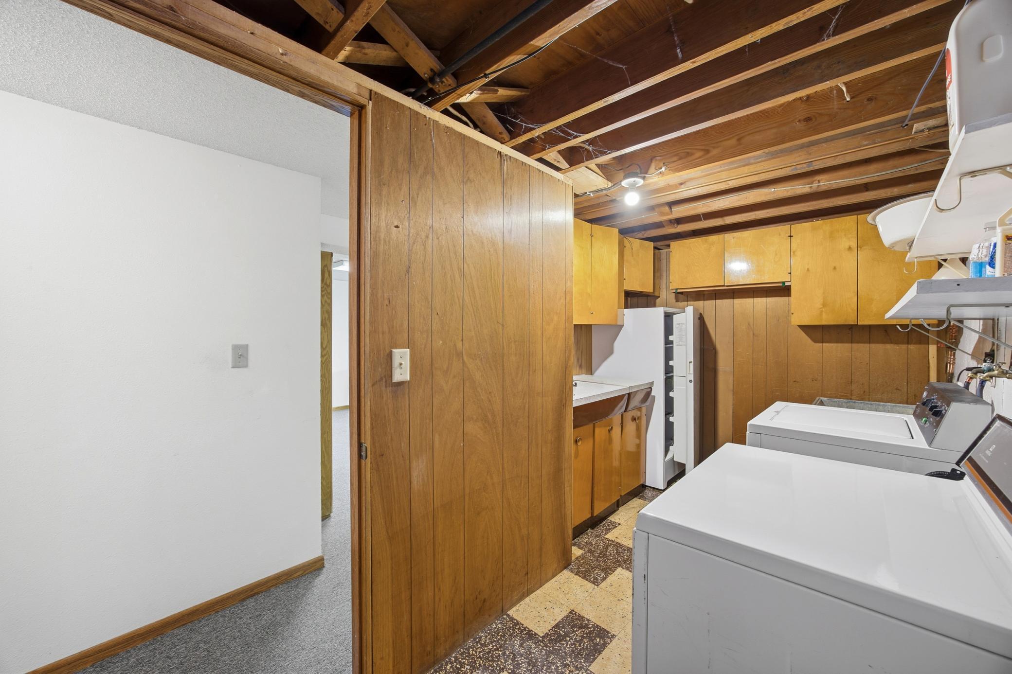 Fargo, North Dakota 58102, United States, 4 Bedrooms Bedrooms, ,2 BathroomsBathrooms,Residential,Active,241079