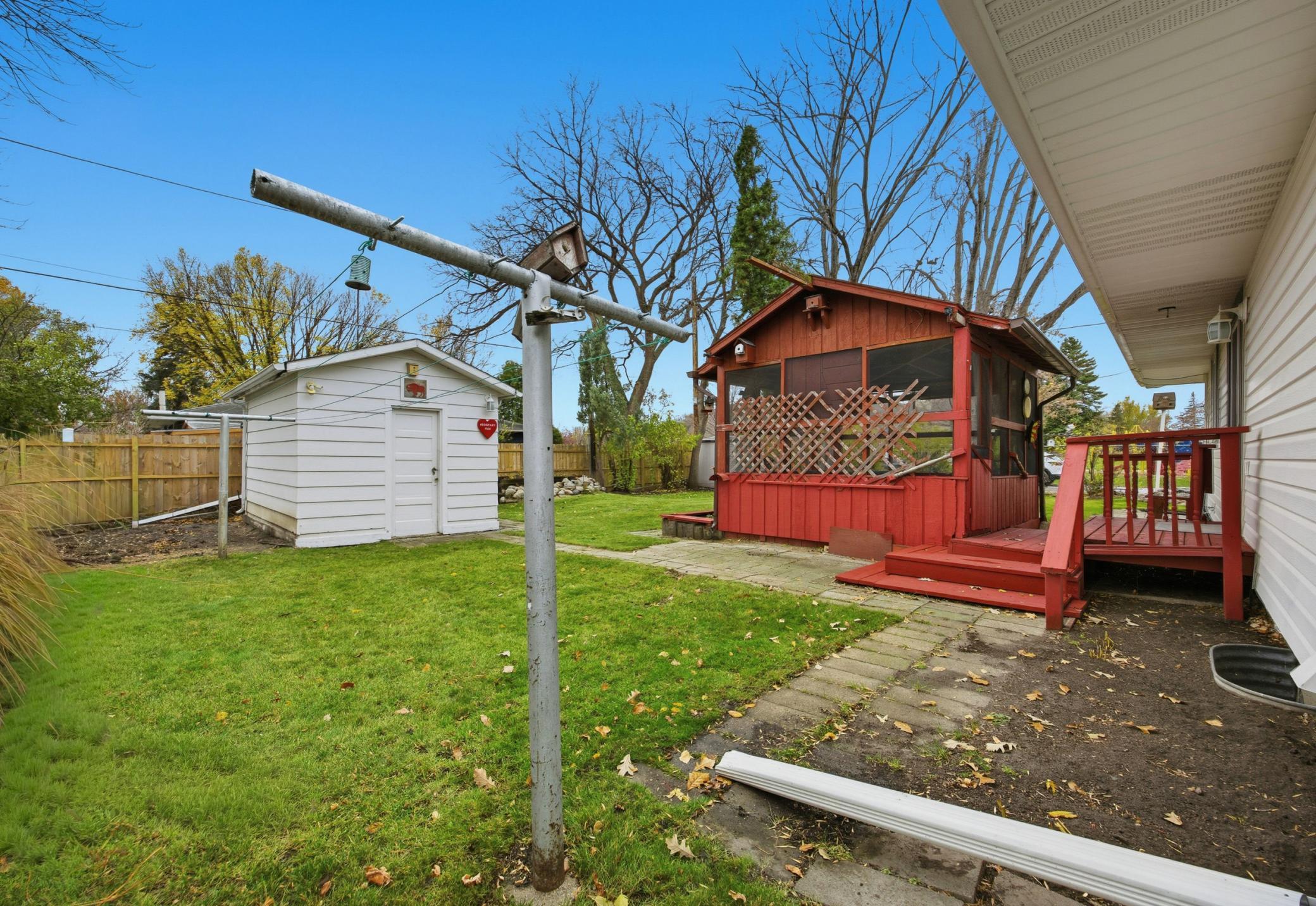 Fargo, North Dakota 58102, United States, 4 Bedrooms Bedrooms, ,2 BathroomsBathrooms,Residential,Active,241079