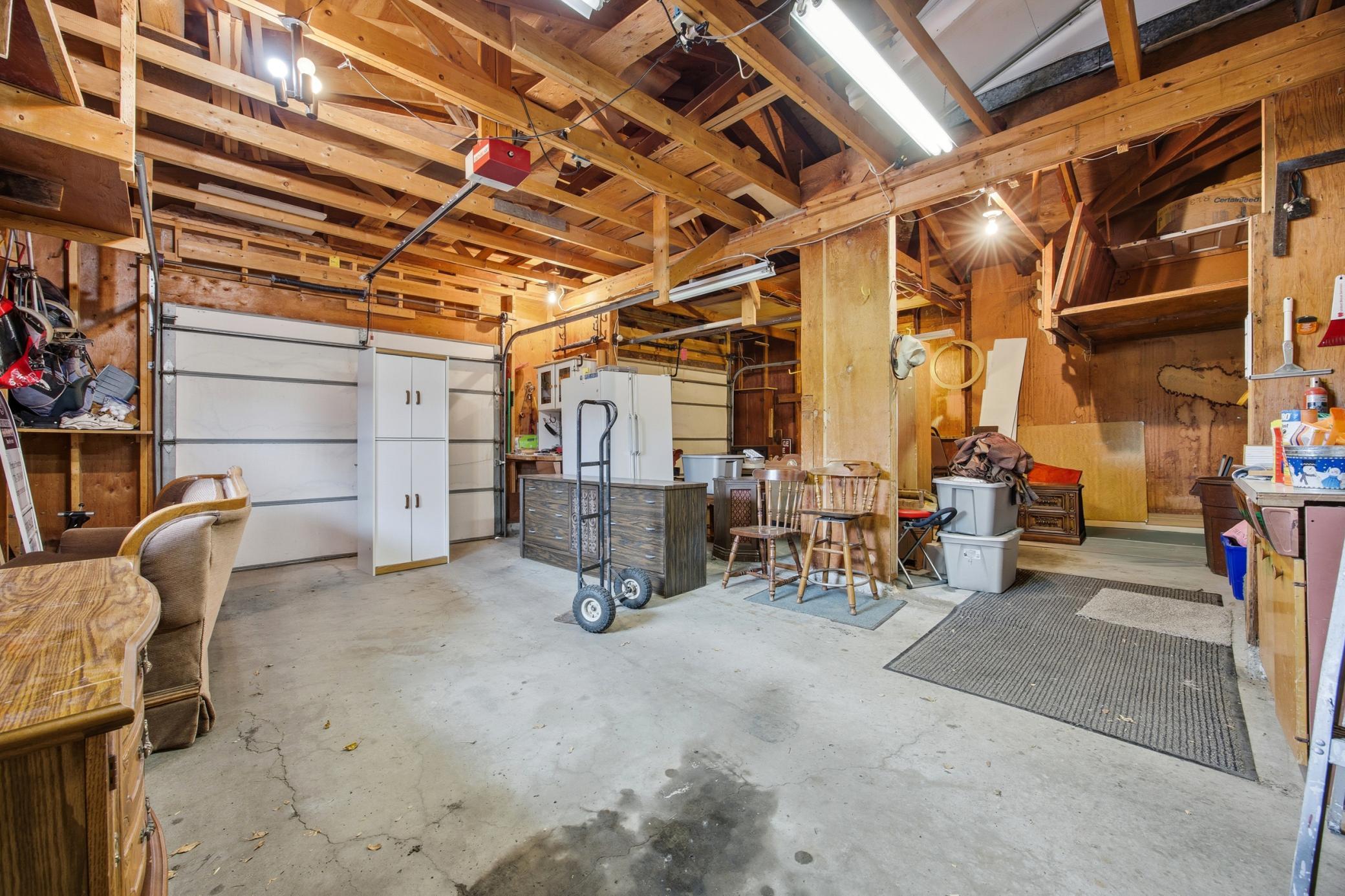 Fargo, North Dakota 58102, United States, 4 Bedrooms Bedrooms, ,2 BathroomsBathrooms,Residential,Active,241079