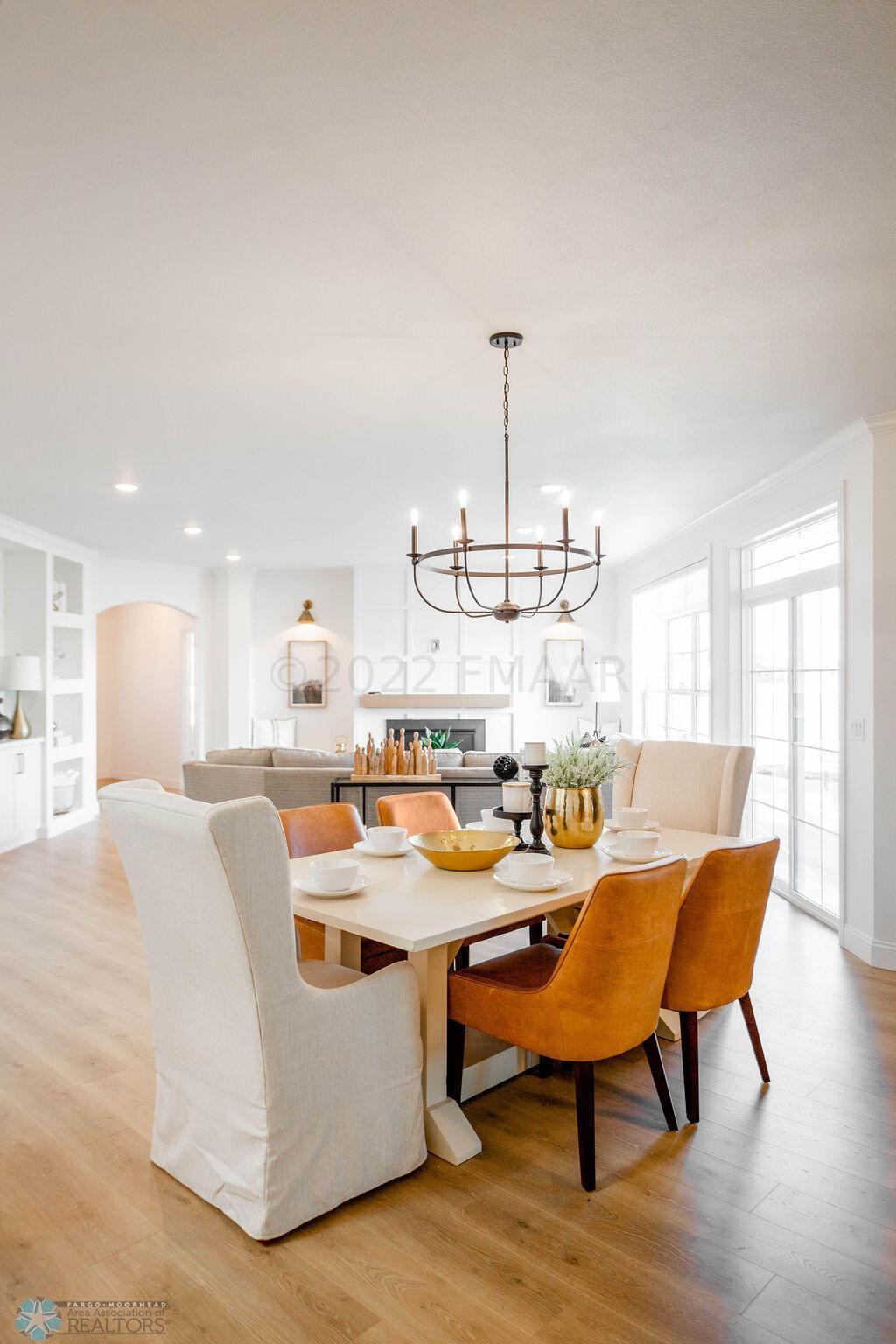 West Fargo, North Dakota 58078, United States, 3 Bedrooms Bedrooms, ,3 BathroomsBathrooms,Residential,Pending,60074