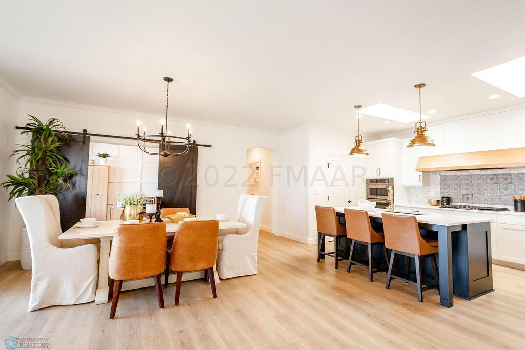 West Fargo, North Dakota 58078, United States, 3 Bedrooms Bedrooms, ,3 BathroomsBathrooms,Residential,Pending,60074