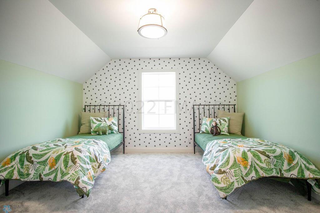 West Fargo, North Dakota 58078, United States, 3 Bedrooms Bedrooms, ,3 BathroomsBathrooms,Residential,Pending,60074