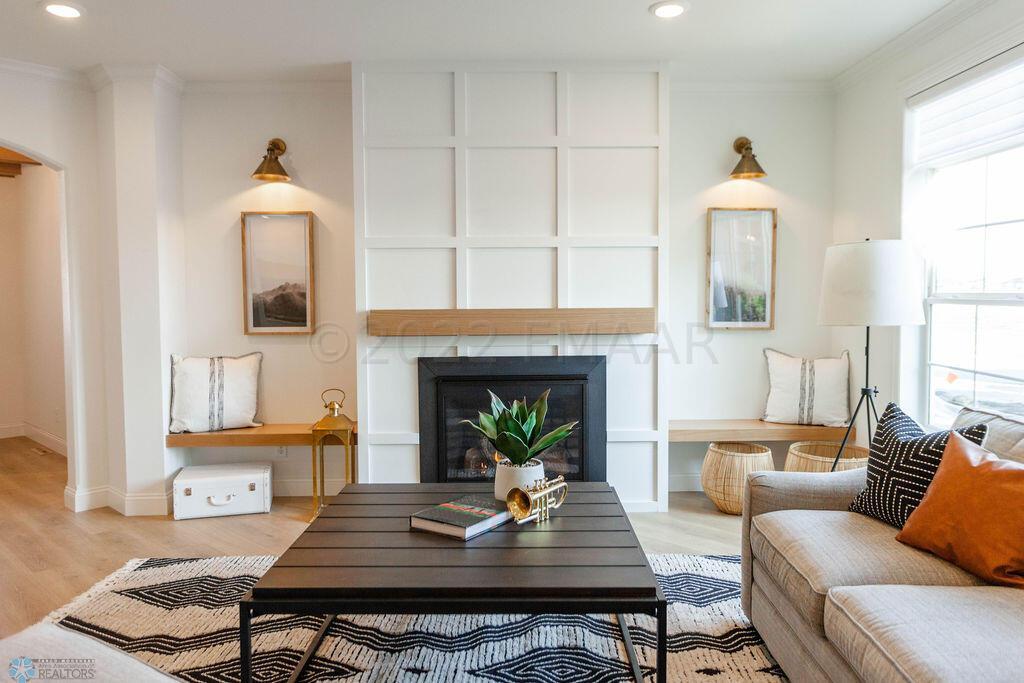 West Fargo, North Dakota 58078, United States, 3 Bedrooms Bedrooms, ,3 BathroomsBathrooms,Residential,Pending,60074