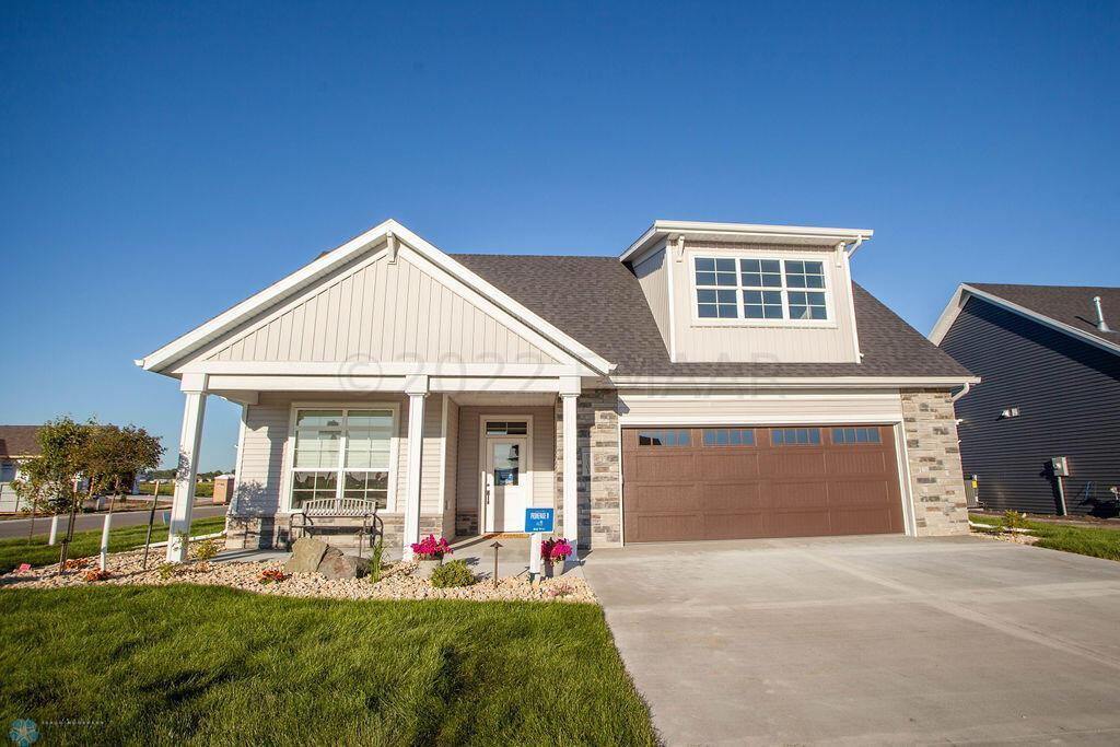 West Fargo, North Dakota 58078, United States, 3 Bedrooms Bedrooms, ,3 BathroomsBathrooms,Residential,Pending,60074