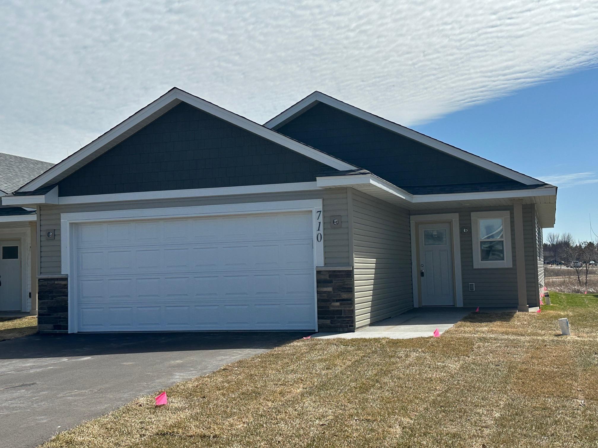 710 Cherrywood Lane, Isanti, Minnesota image 2