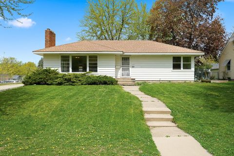 Homes For Sale - 1633 Rome Avenue<br/> Saint Paul, MN 55116