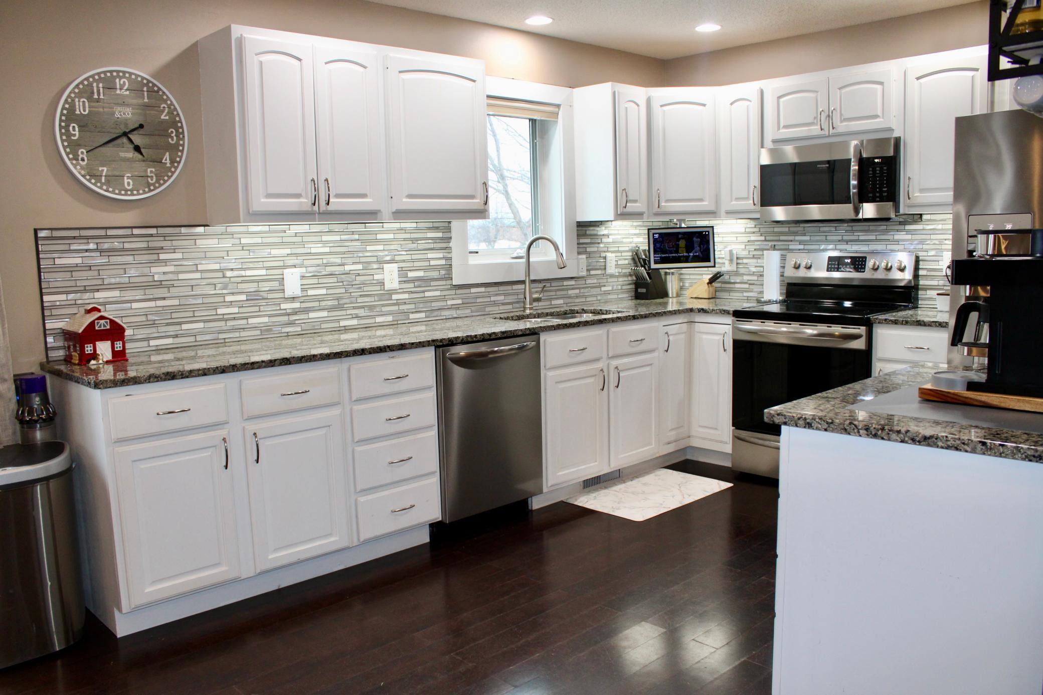 1105 Somerset Drive, Thief River Falls, Minnesota image 13