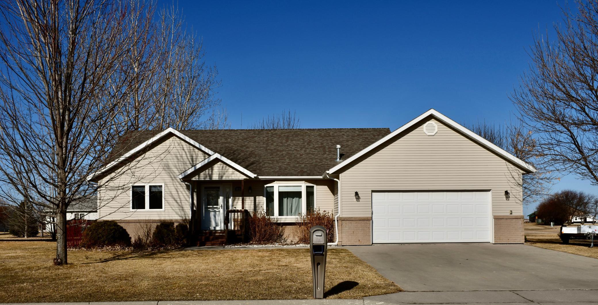 1105 Somerset Drive, Thief River Falls, Minnesota image 1