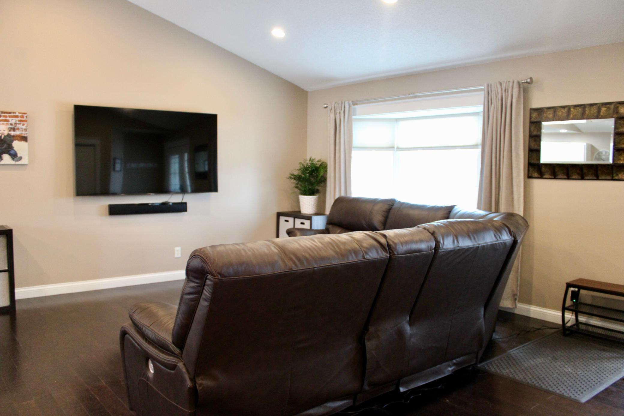1105 Somerset Drive, Thief River Falls, Minnesota image 9