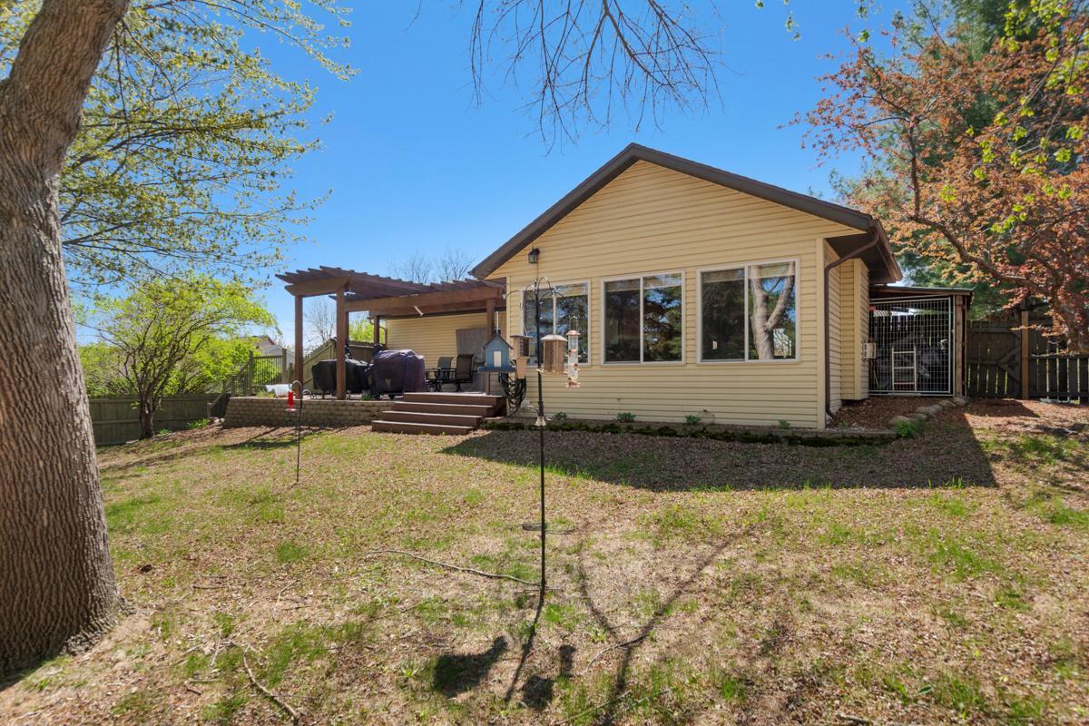 437 Nichols Court, Saint Peter, Minnesota image 3