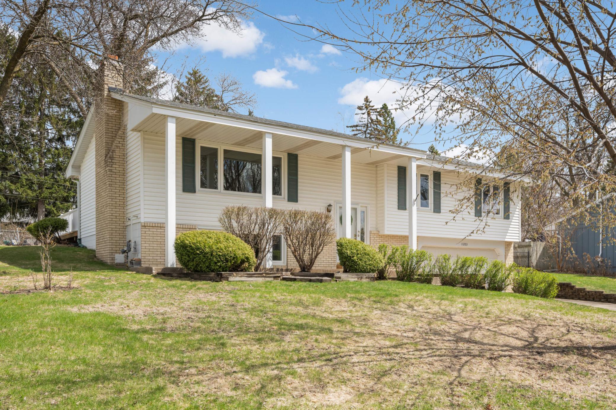 11203 Radisson Drive, Burnsville, Minnesota image 33