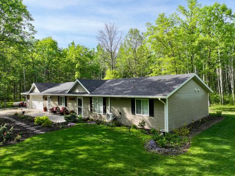 Homes For Sale - 33798 Twin Oaks Trail<br/> Motley, MN 56466