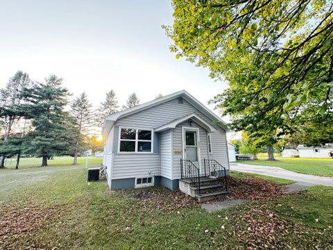 Homes For Sale - 600 E 11th Street<br/> Ladysmith, WI 54848
