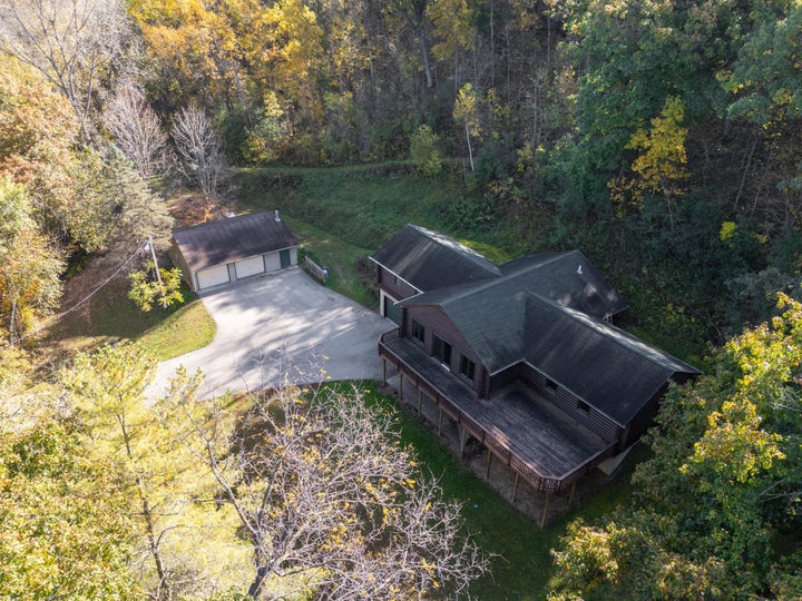 Photo 1 of 45 — 18158 Willow Road, Altura, MN 55910