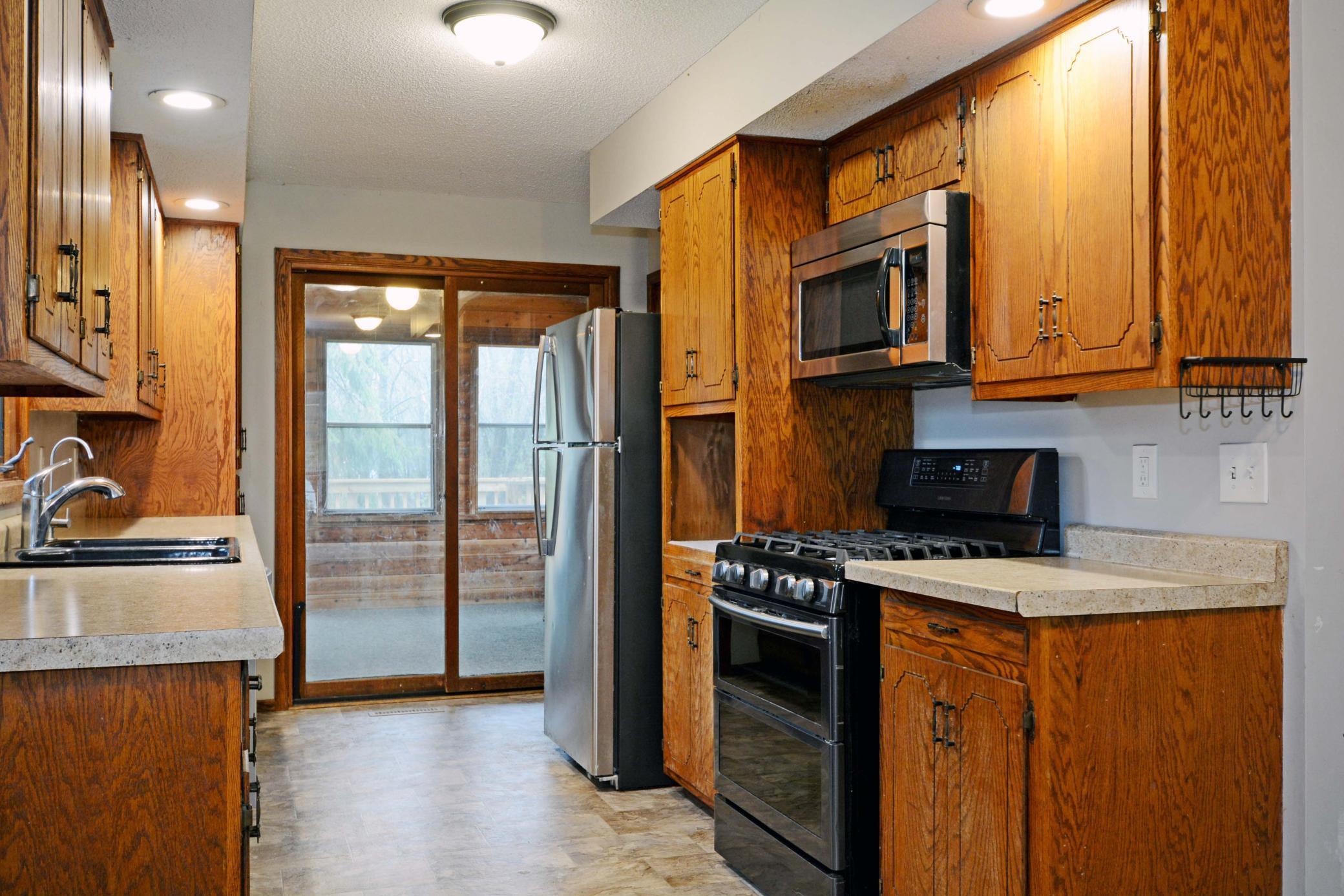 11340 Sunset Avenue, Circle Pines, Minnesota image 6