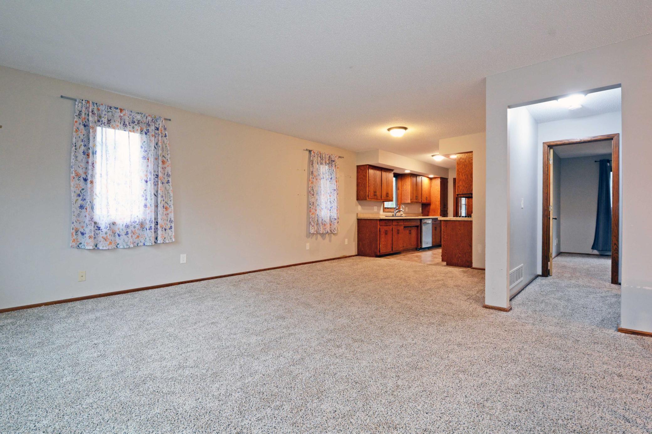 11340 Sunset Avenue, Circle Pines, Minnesota image 8
