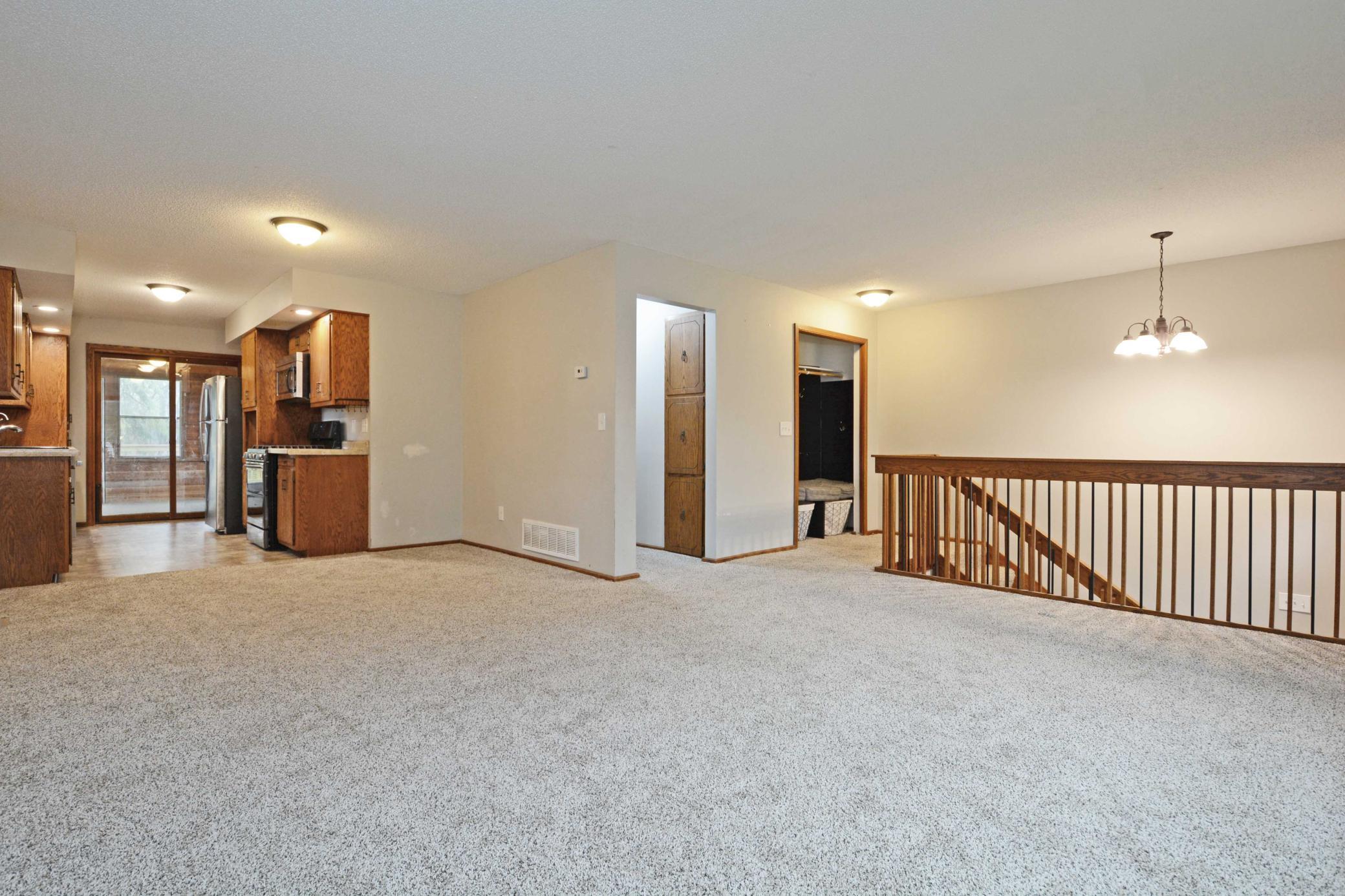 11340 Sunset Avenue, Circle Pines, Minnesota image 9
