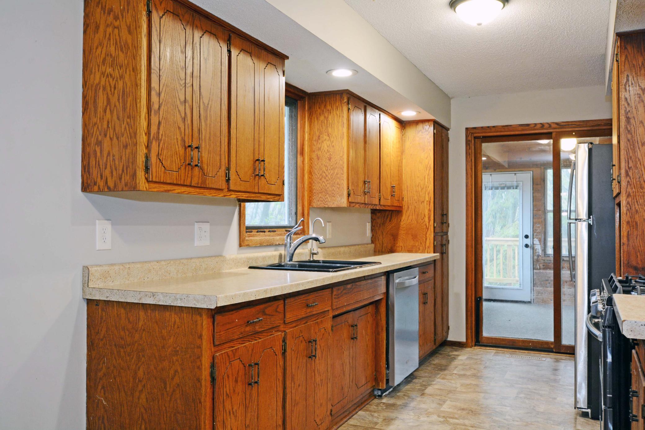 11340 Sunset Avenue, Circle Pines, Minnesota image 5