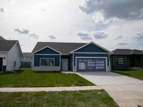Homes For Sale - 7361 26 Street<br/> Cass County, Fargo, ND 58104