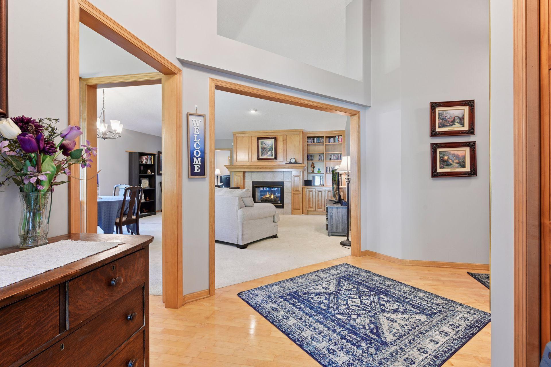 9945 Old Wagon Trail, Eden Prairie, Minnesota image 8