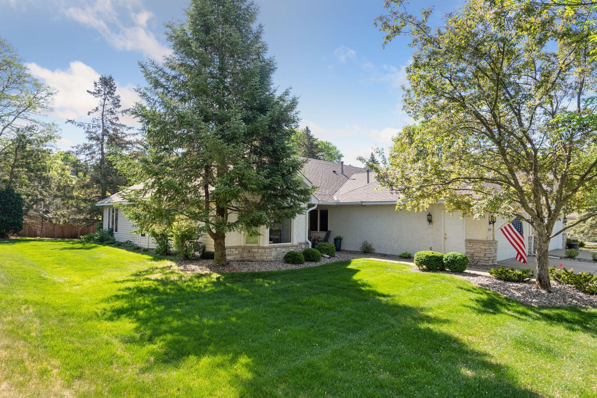 9945 Old Wagon Trail, Eden Prairie, Minnesota image 2