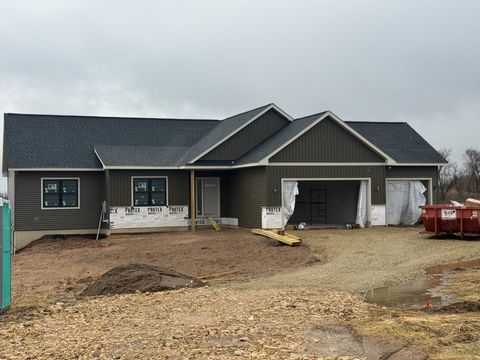 Homes For Sale - 487 146th Avenue<br/> Somerset, WI 54025