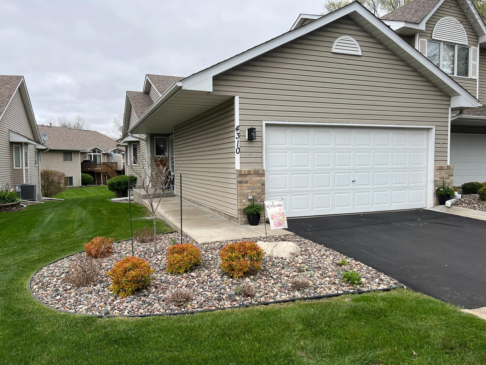 4310 Mccoll Drive, Savage, Minnesota image 1