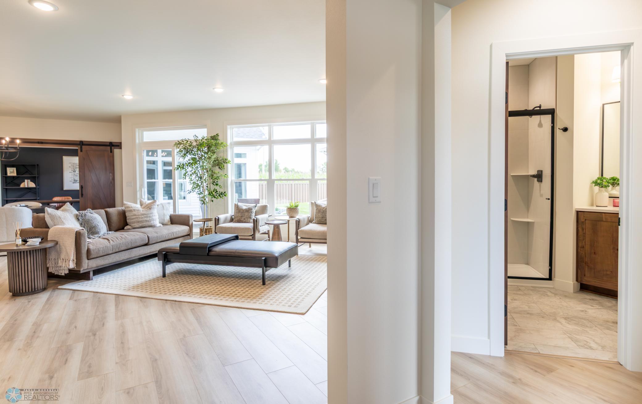 West Fargo, North Dakota 58078, United States, 3 Bedrooms Bedrooms, ,3 BathroomsBathrooms,Residential,Active,92521