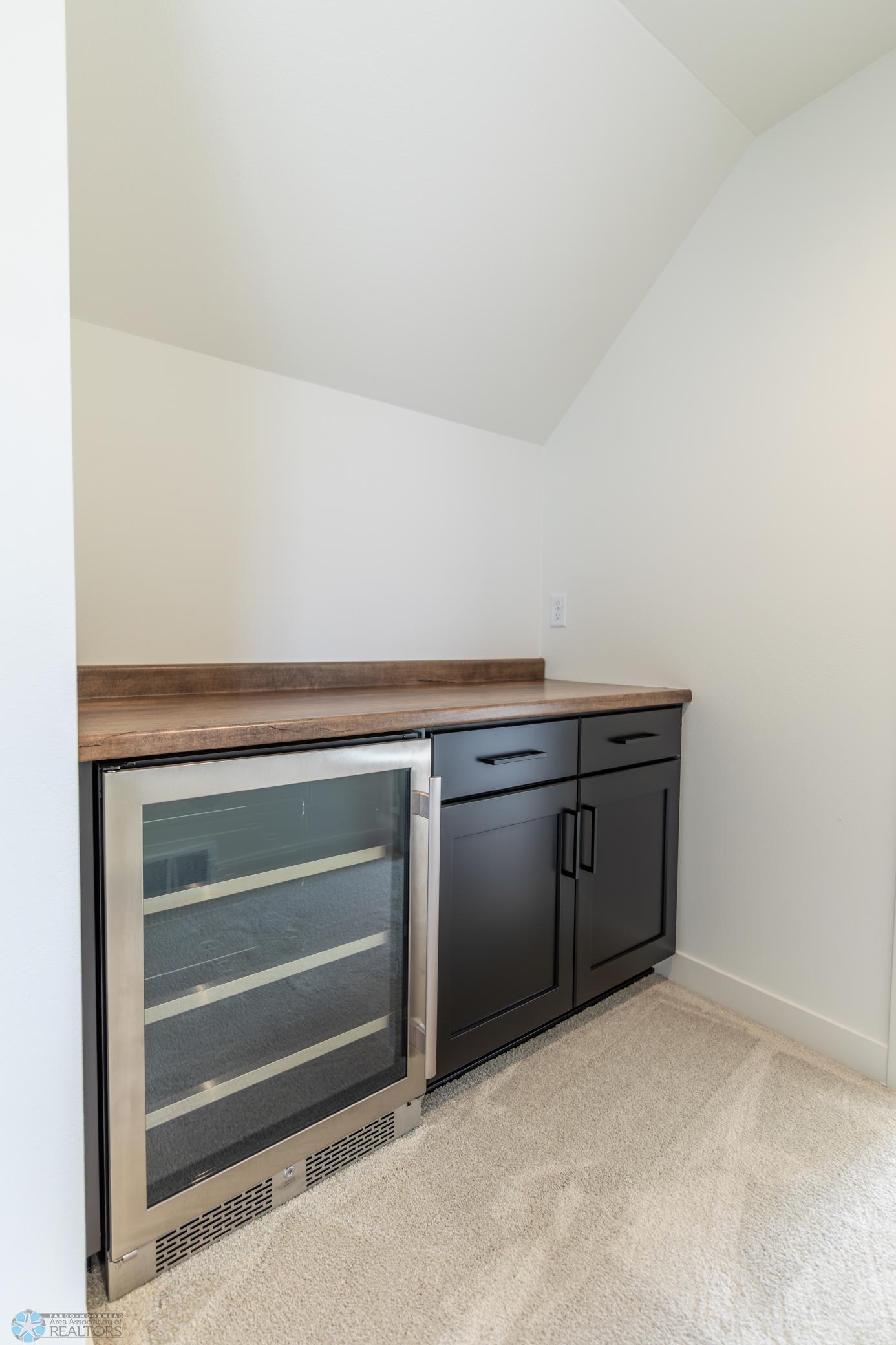 West Fargo, North Dakota 58078, United States, 3 Bedrooms Bedrooms, ,3 BathroomsBathrooms,Residential,Active,92521