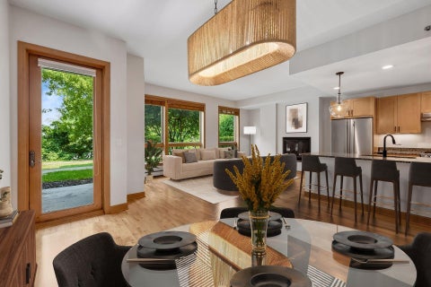 Condo For Sale - 4201 Sunset Drive<br/> Hennepin County, Spring Park, MN 55384