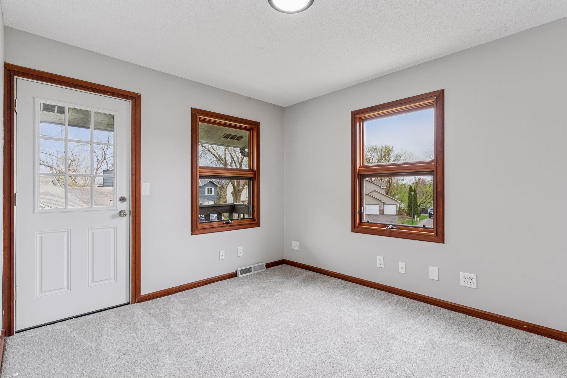 8072 Jocelyn Avenue, Cottage Grove, Minnesota image 29
