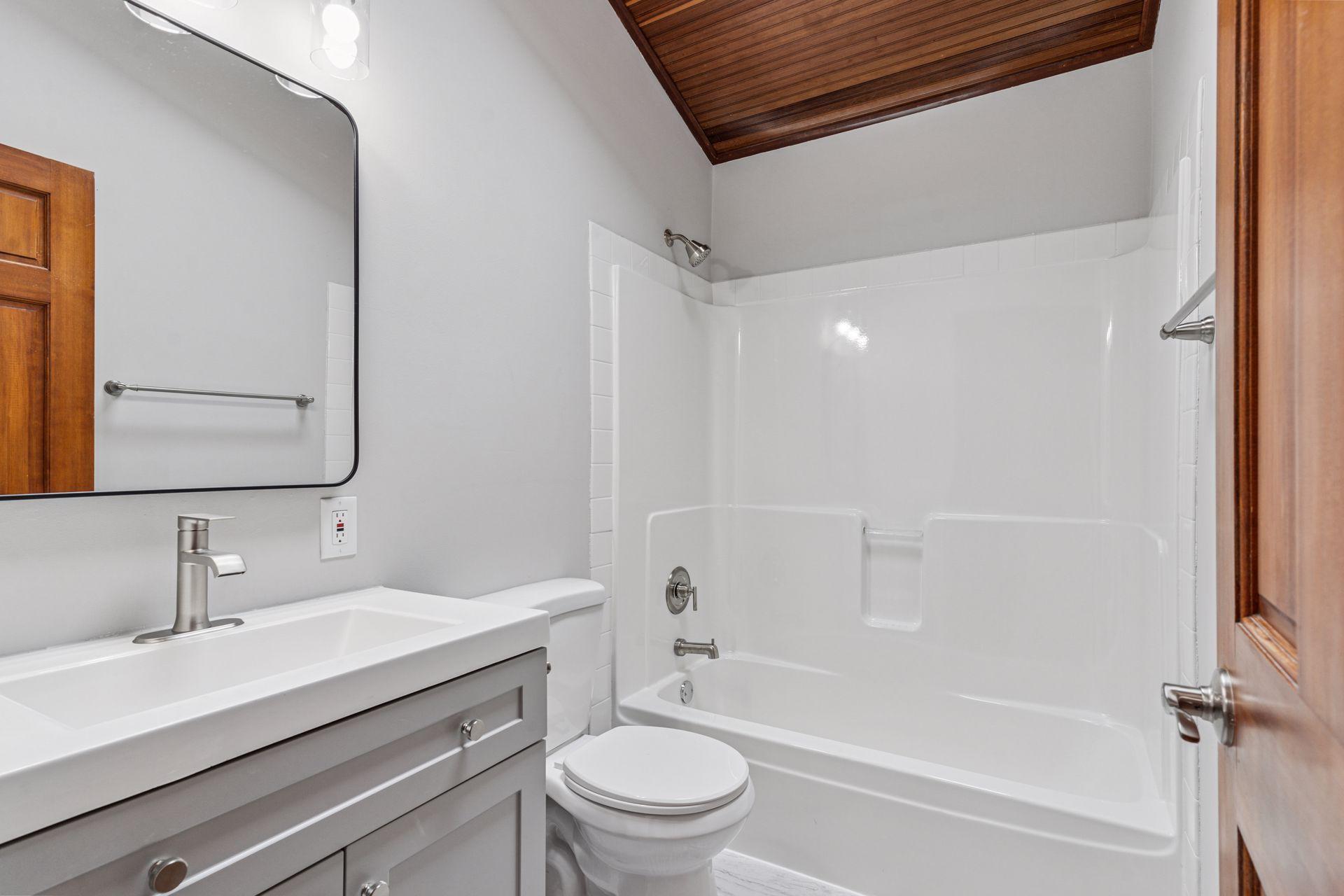 8072 Jocelyn Avenue, Cottage Grove, Minnesota image 34