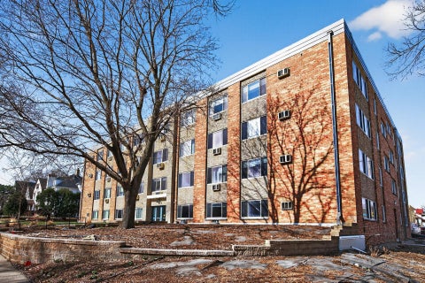 Condo For Sale - 4400 Upton Avenue<br/> Minneapolis, MN 55410