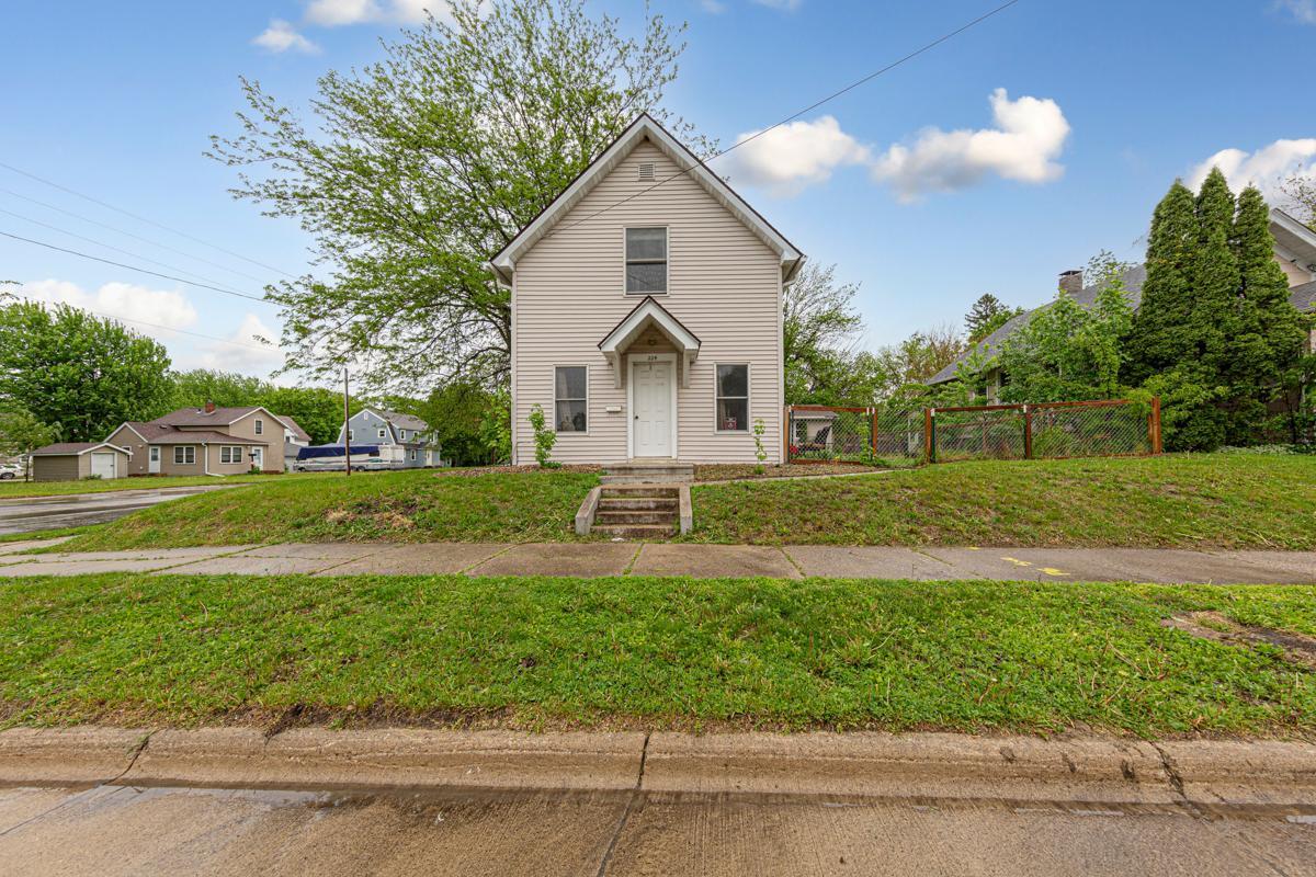 224 N 1st Avenue, Albert Lea, Minnesota image 2