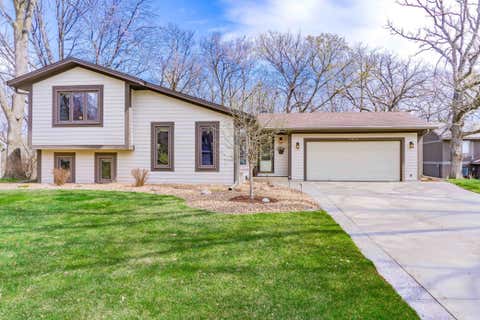 Homes For Sale - 112117 Haering Circle<br/> Chaska, MN 55318