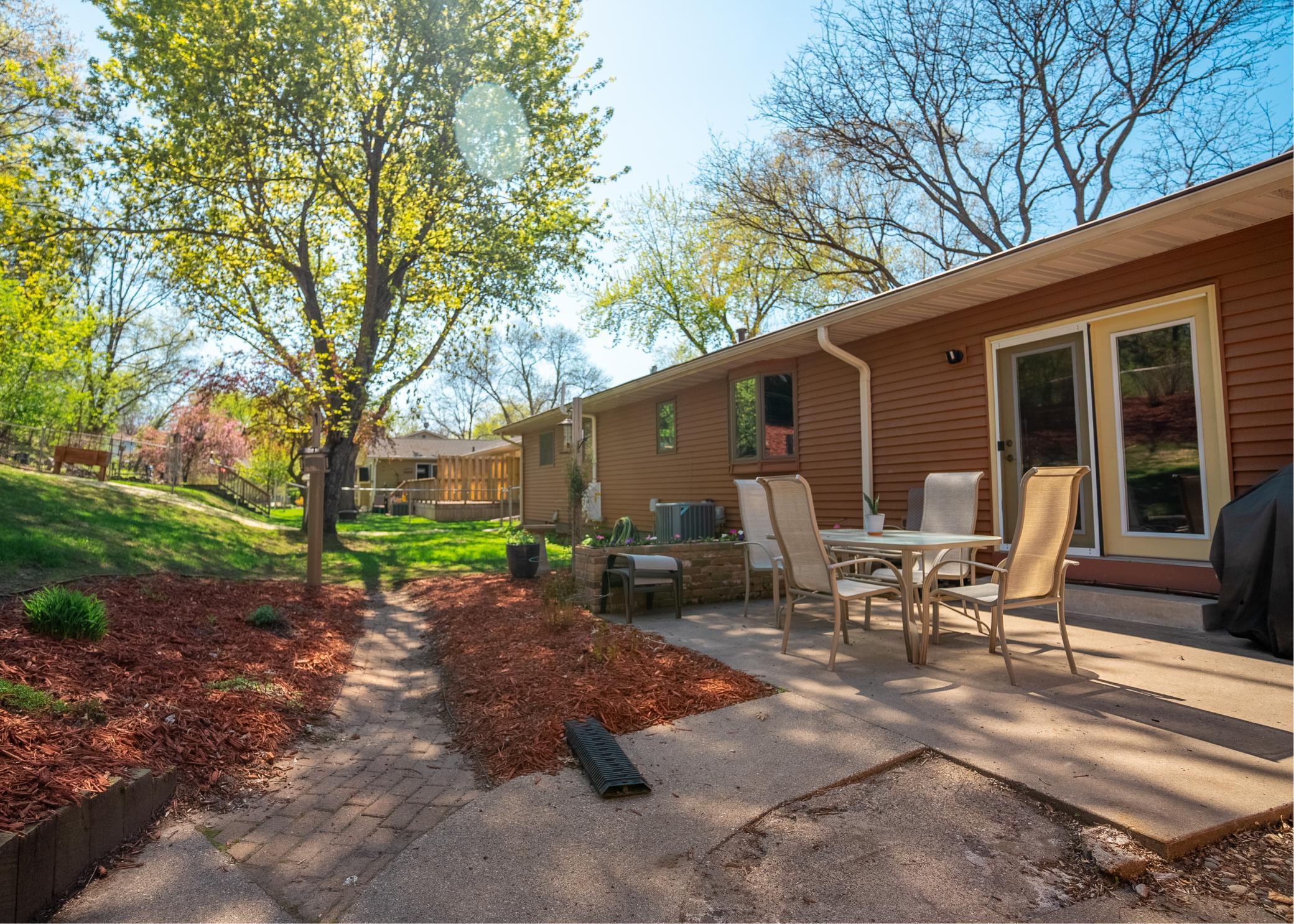 1505 Woodland Drive, Red Wing, Minnesota image 24