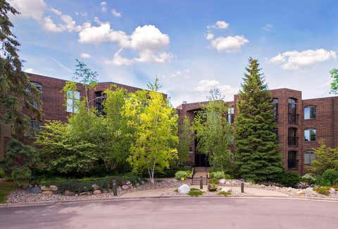Condo For Sale - 8400 Pennsylvania Road<br/> Bloomington, MN 55438