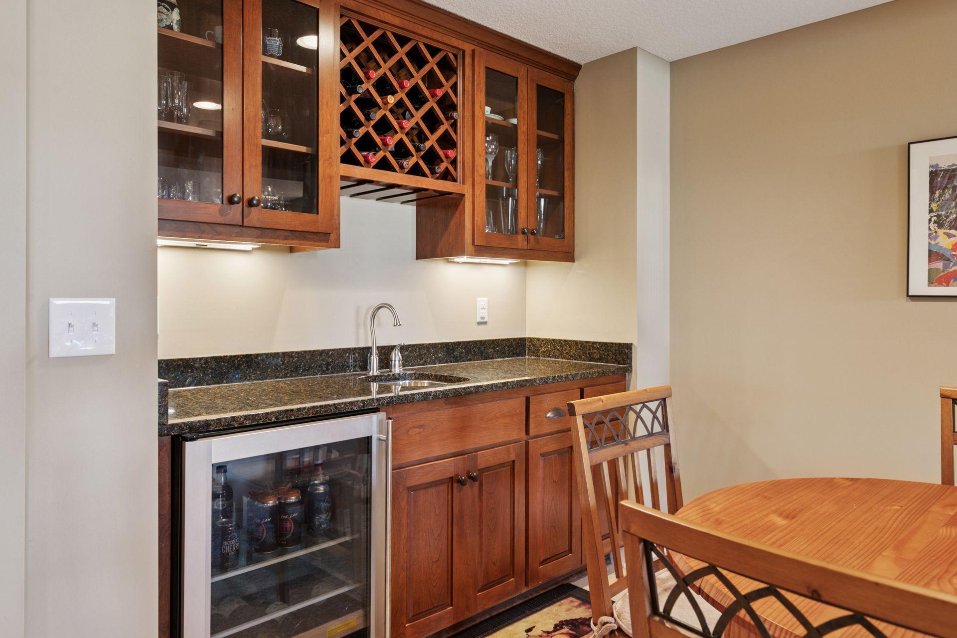 3626 Springwood Court, Eagan, Minnesota image 46