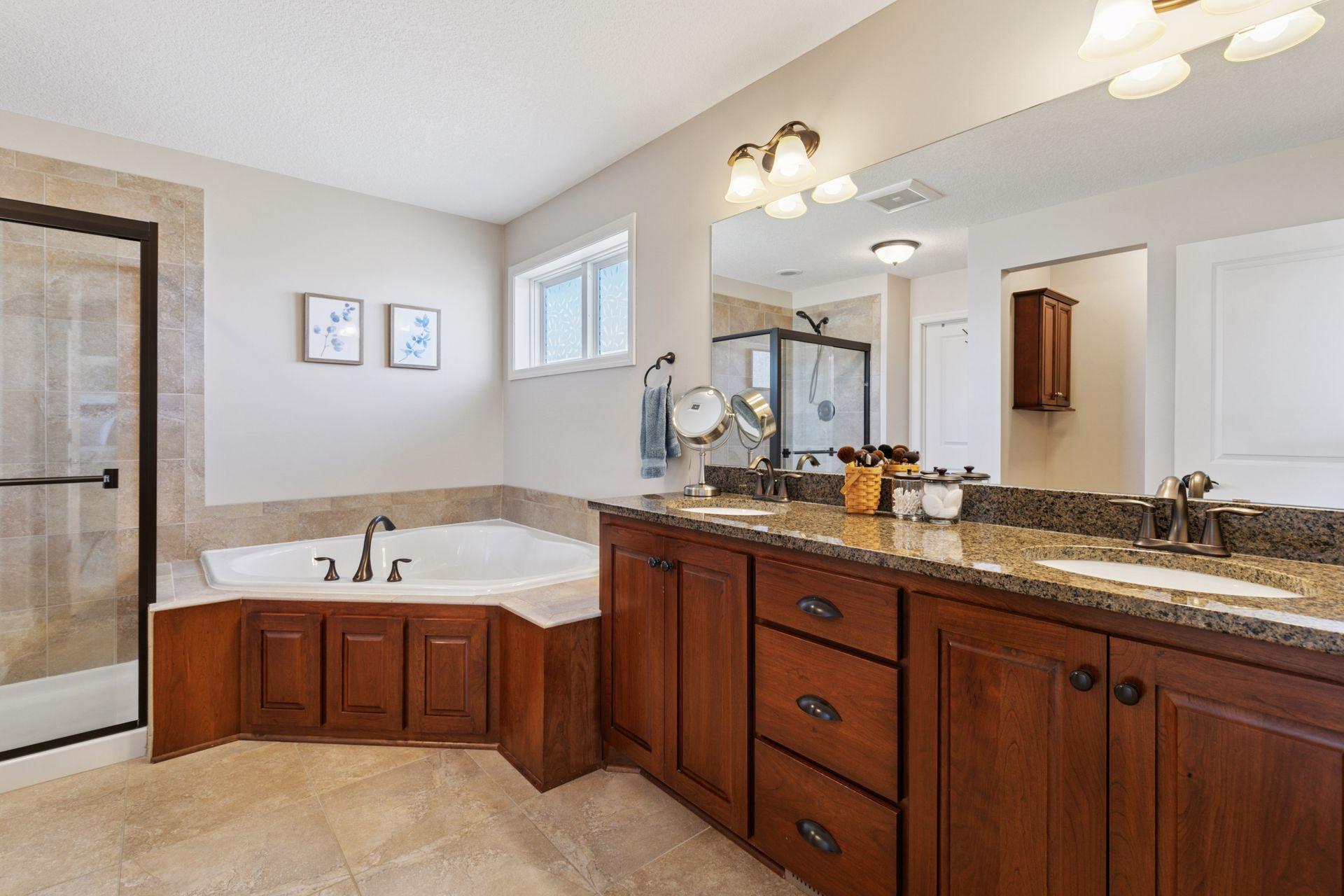 3626 Springwood Court, Eagan, Minnesota image 28
