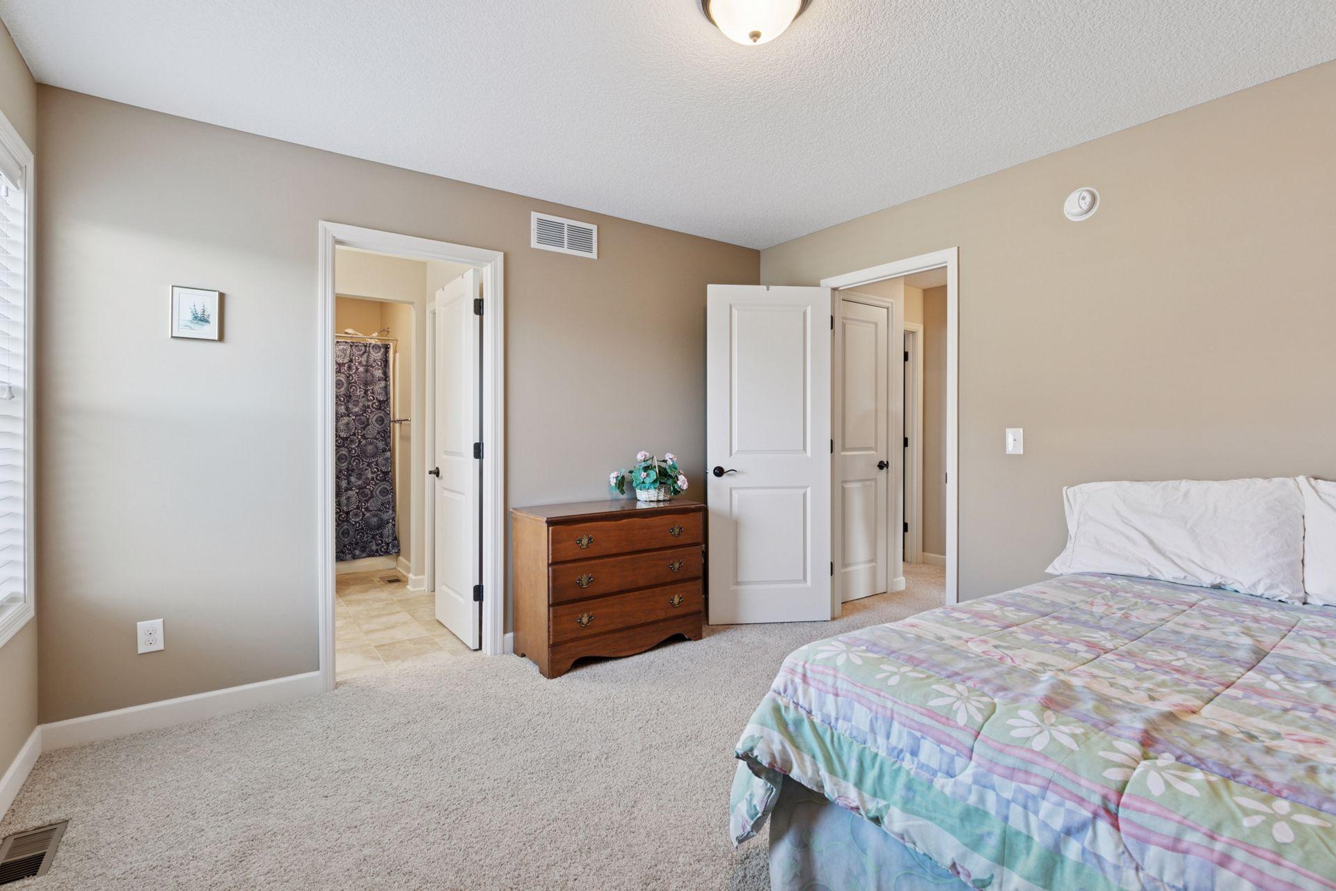 3626 Springwood Court, Eagan, Minnesota image 34
