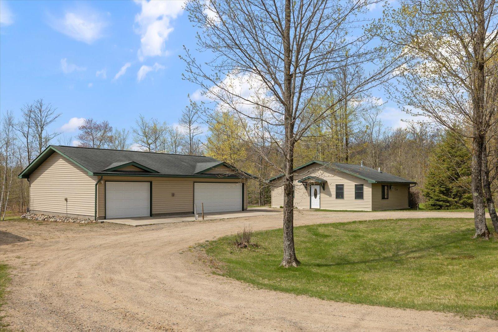 21151 S Moose Point Road, Grand Rapids, Minnesota image 1