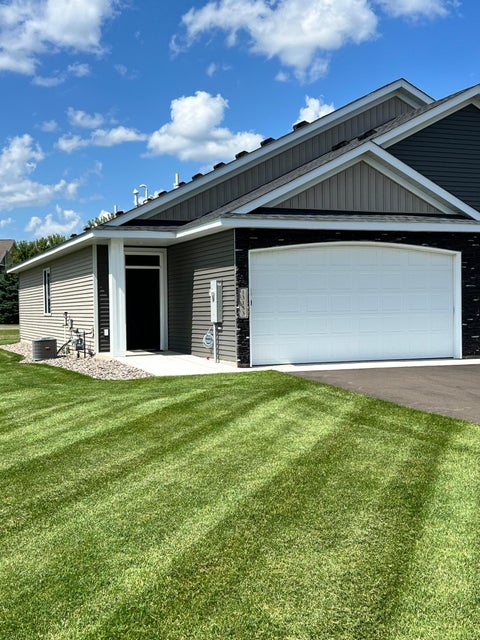 Homes For Sale - 13153 Berrywood Drive<br/> Baxter, MN 56425