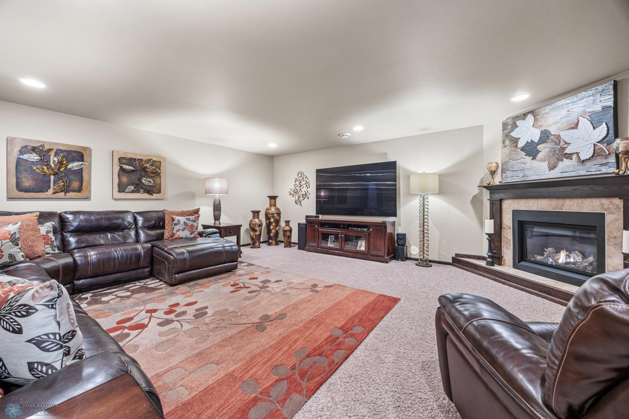 3846 3rd Street, West Fargo, North Dakota image 27