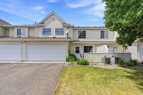 Townhouse For Sale - 15469 Radium Street<br/> Anoka, MN 55303