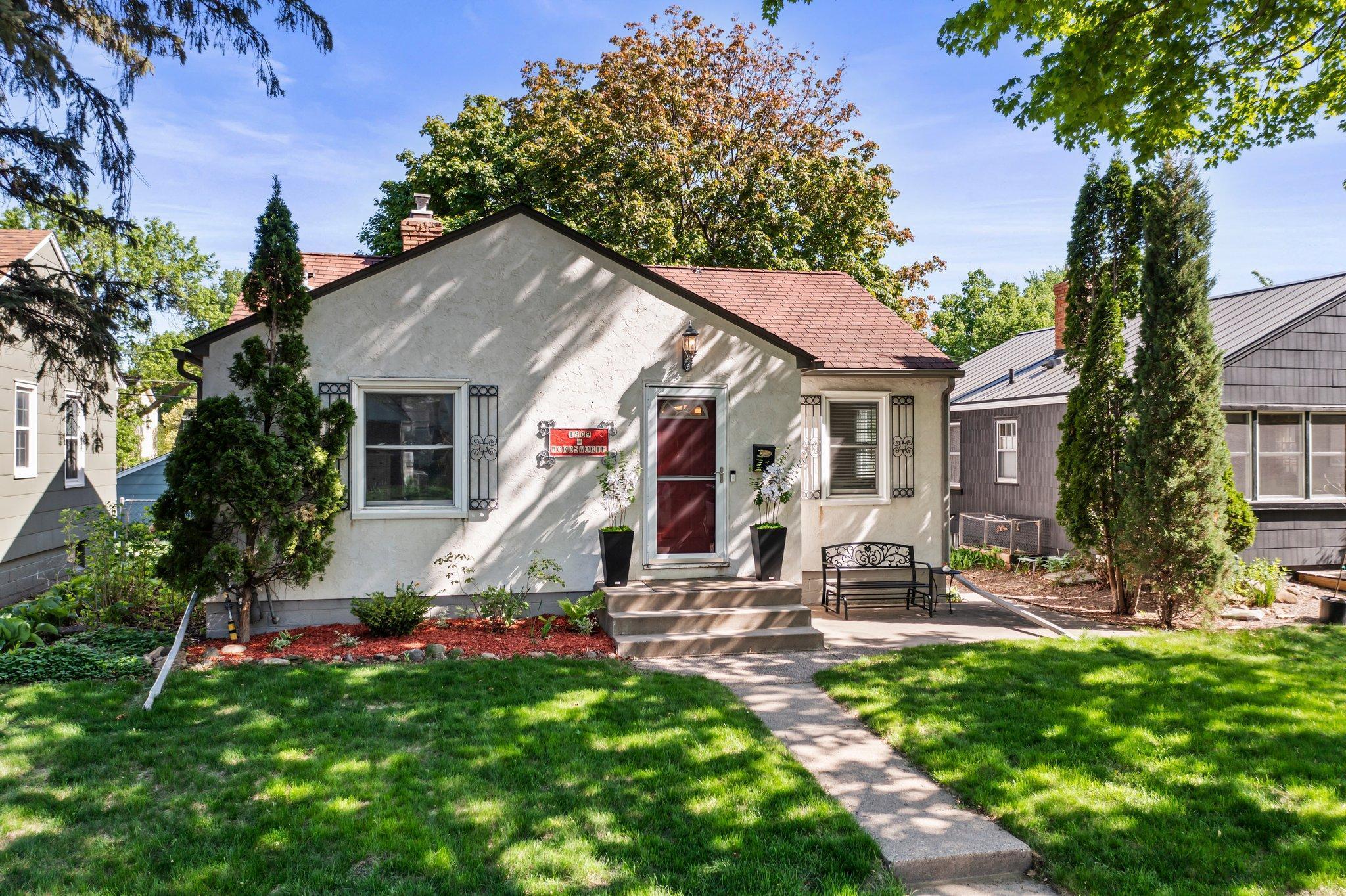 1909 Wordsworth Avenue, Saint Paul, Minnesota image 1