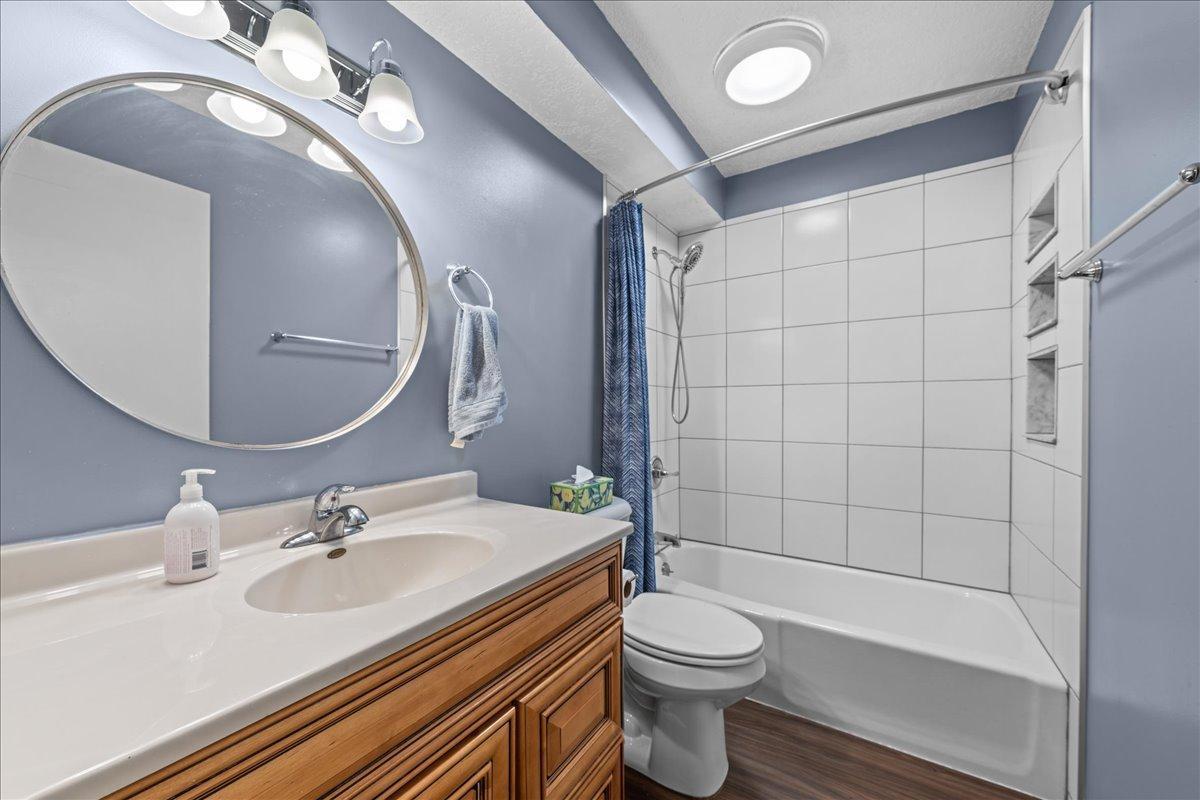 8907 Ironwood Avenue, Cottage Grove, Minnesota image 13