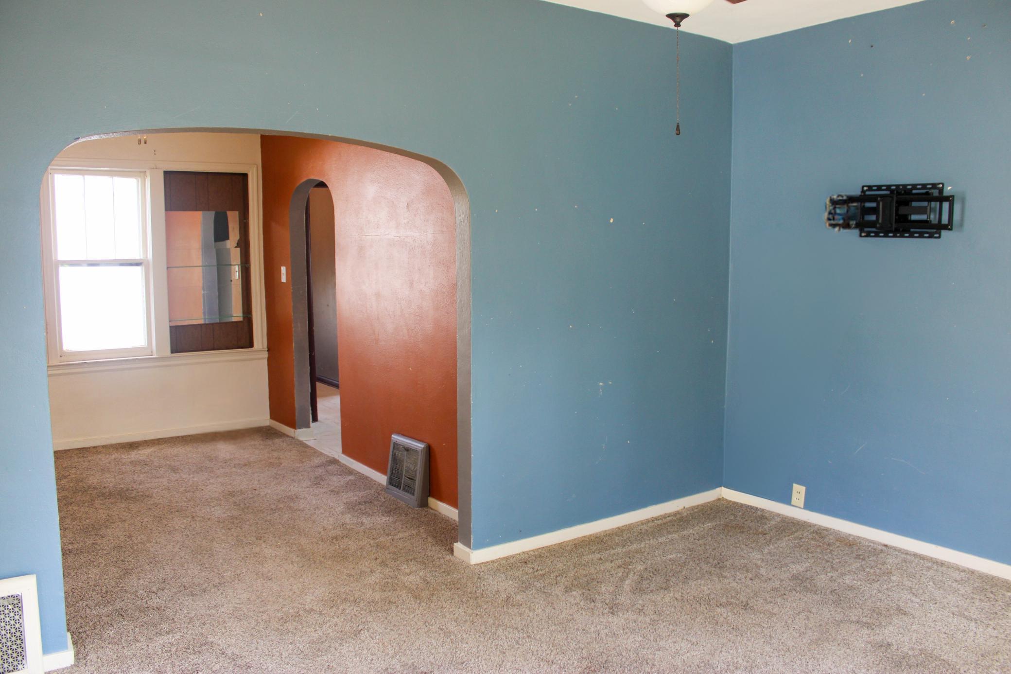 2612 3rd Avenue, Hibbing, Minnesota image 10