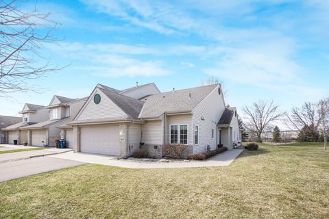 Townhouse For Sale - 5549 Lachman Avenue<br/> Wright County, Albertville, MN 55301